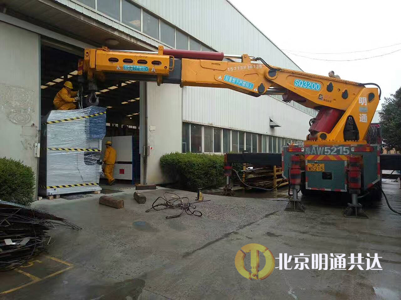 數控折彎機吊裝卸車入位